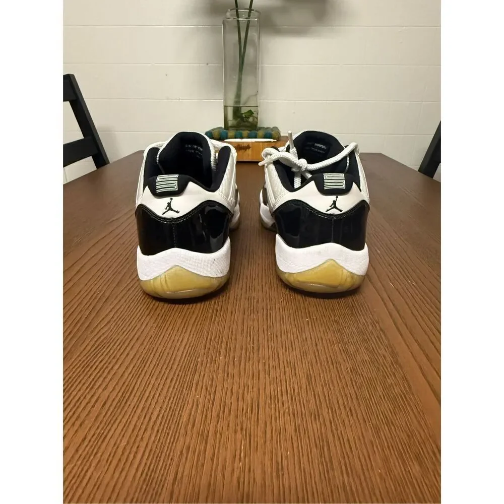 Jordan 11 Retro Low Concord (sz 10)